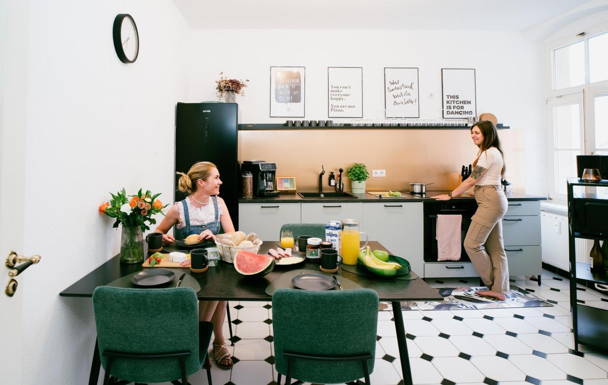 Rebelrents #4 Design Trifft Komfort - Einzigartiges Ferienapartment In Der Nahe Des Hauptbahnhofs Галль Экстерьер фото