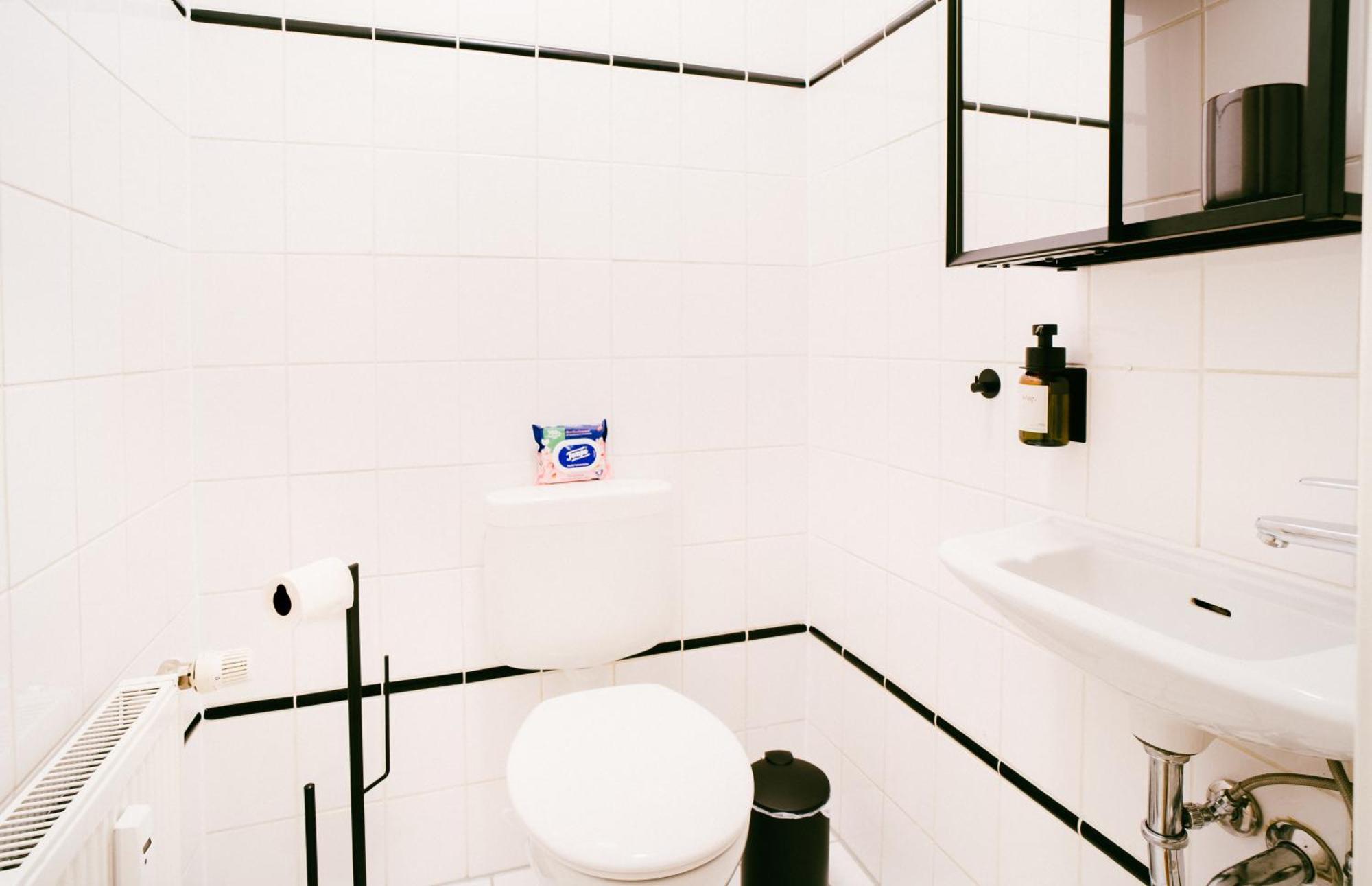Rebelrents #4 Design Trifft Komfort - Einzigartiges Ferienapartment In Der Nahe Des Hauptbahnhofs Галль Экстерьер фото